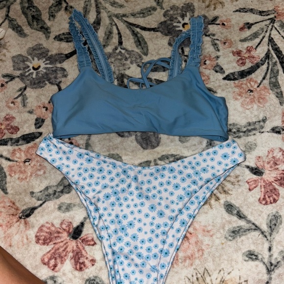 SHEIN women’s bikini small - Picture 1 of 2